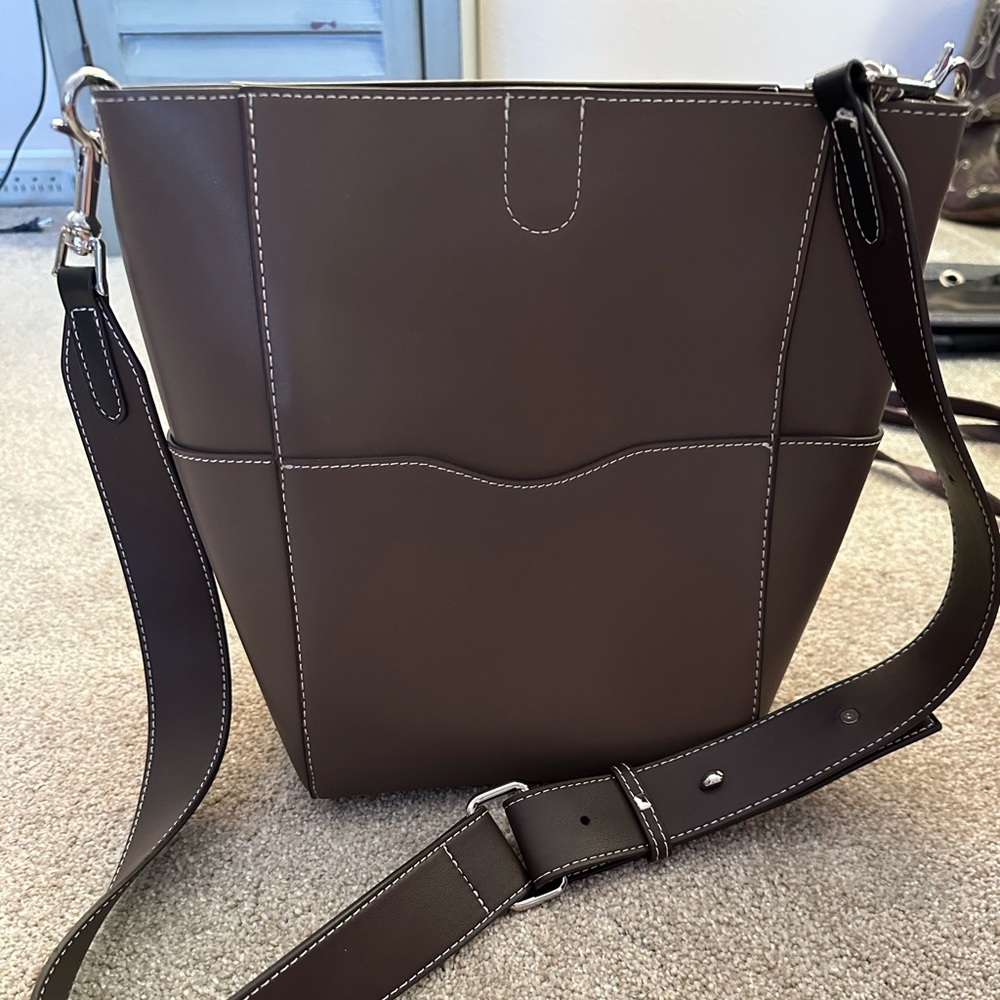 AALLYN bucket bag